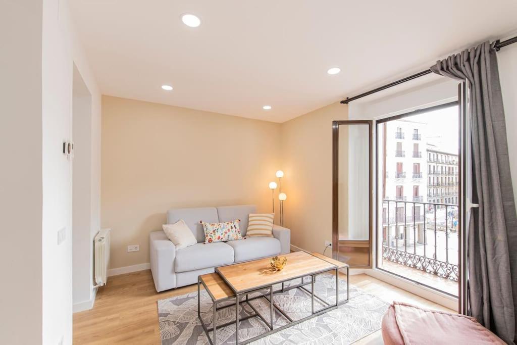 Espectacular Apartamento Plaza Mayor Madrid Extérieur photo